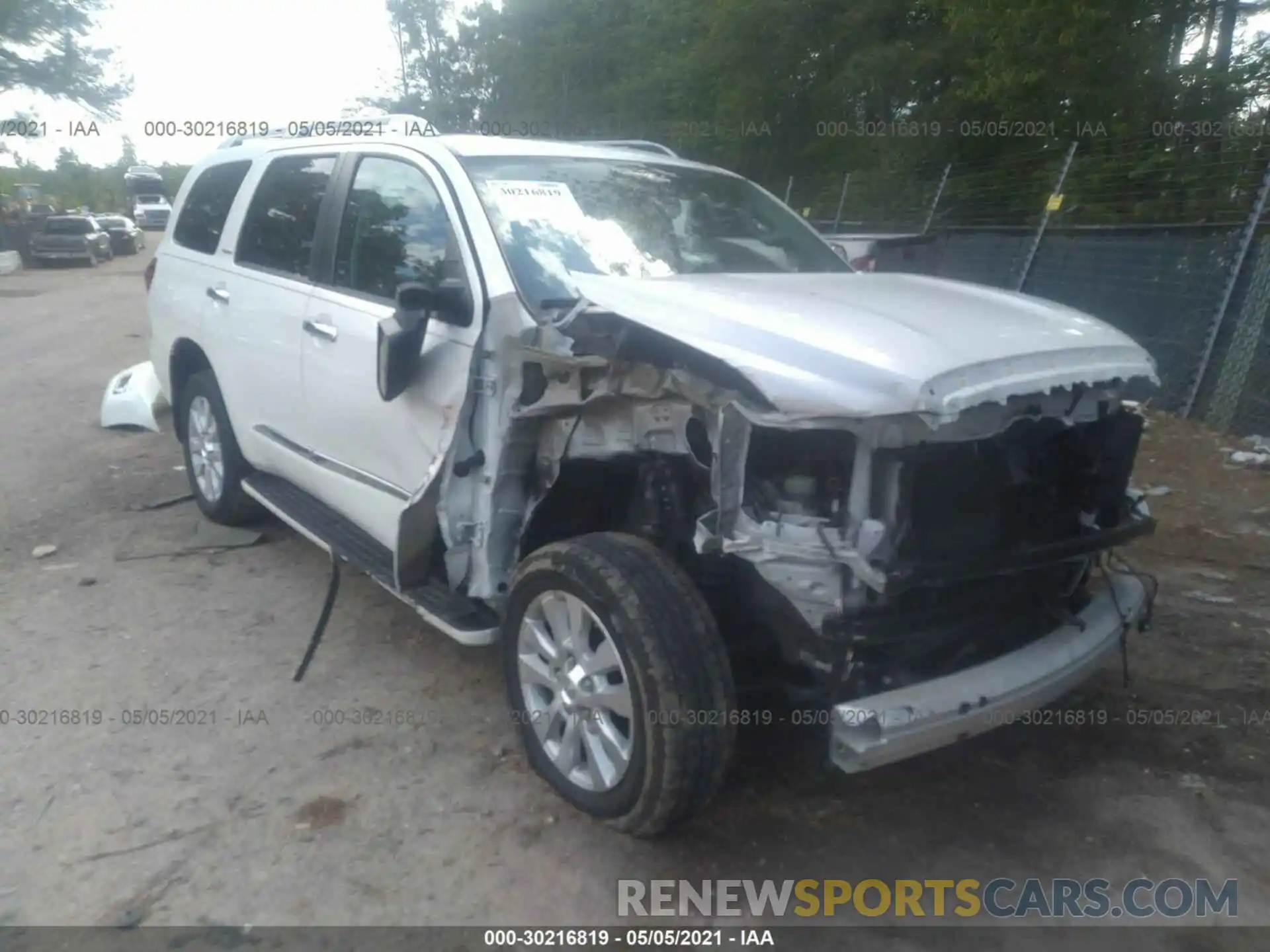 1 Photograph of a damaged car 5TDDY5G11KS166341 TOYOTA SEQUOIA 2019