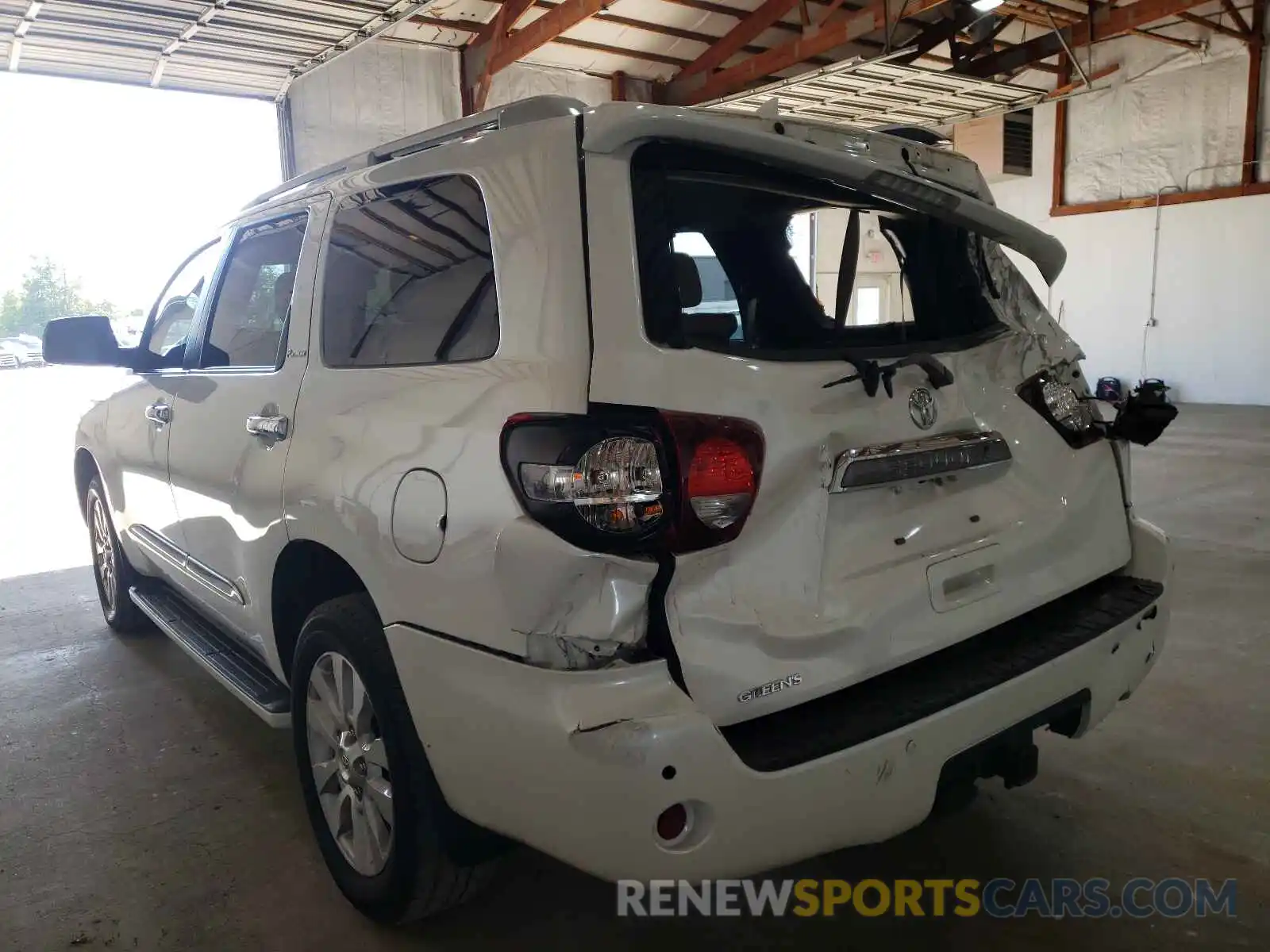 3 Photograph of a damaged car 5TDDY5G11KS168039 TOYOTA SEQUOIA 2019