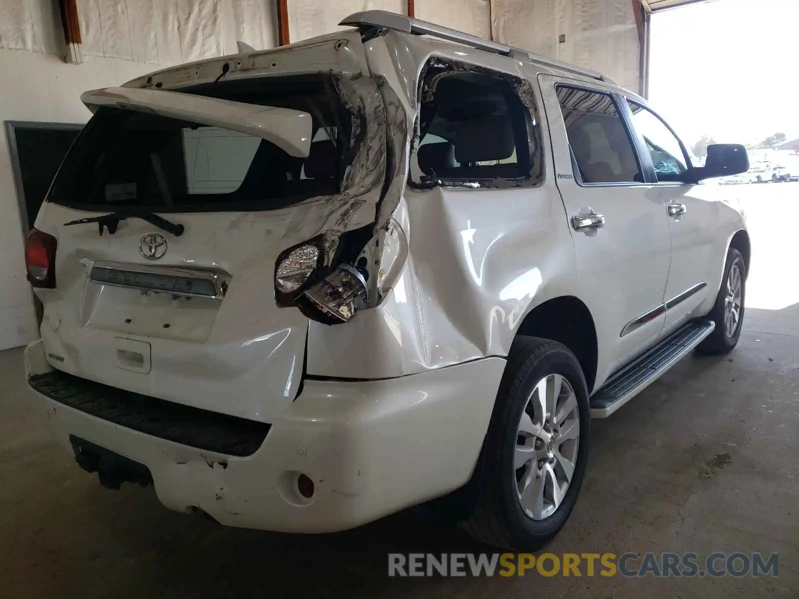 4 Photograph of a damaged car 5TDDY5G11KS168039 TOYOTA SEQUOIA 2019