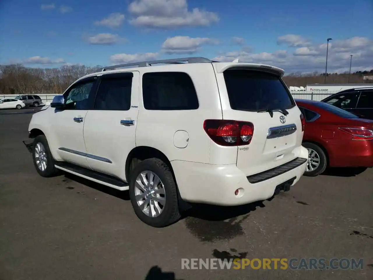 3 Фотография поврежденного автомобиля 5TDDY5G12KS174416 TOYOTA SEQUOIA 2019