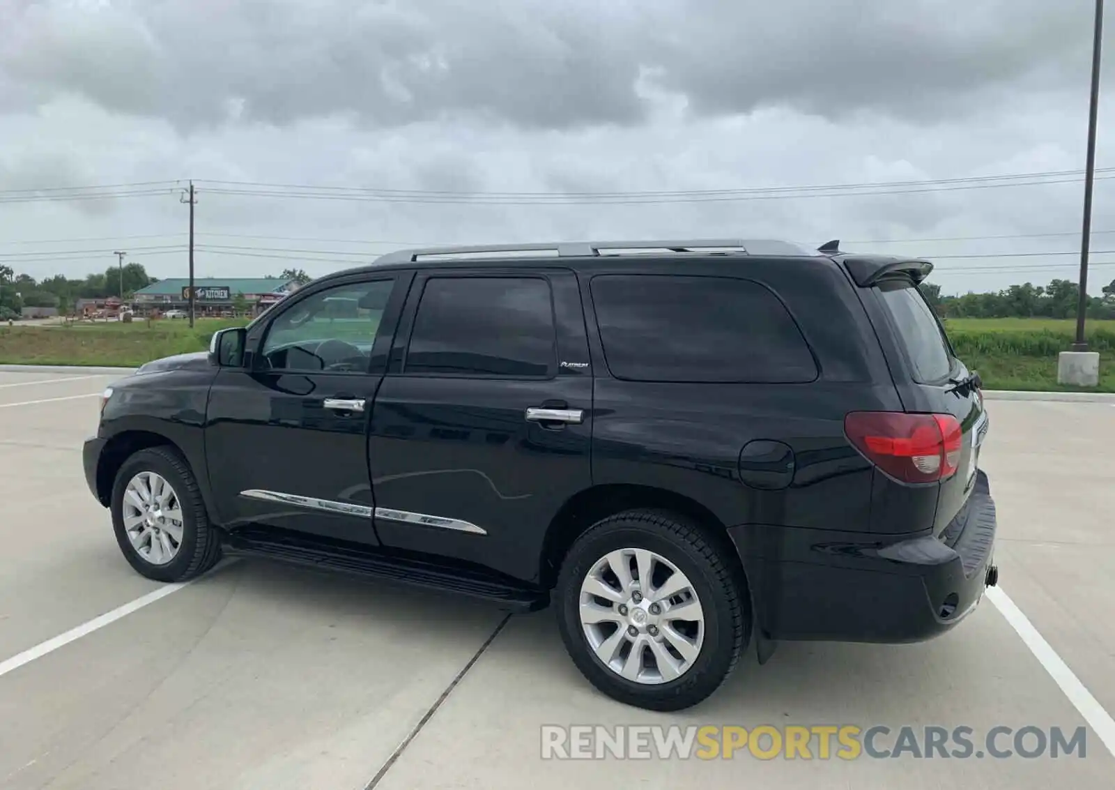 3 Photograph of a damaged car 5TDDY5G13KS170665 TOYOTA SEQUOIA 2019
