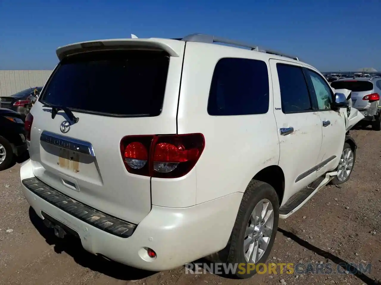 4 Photograph of a damaged car 5TDDY5G14KS167600 TOYOTA SEQUOIA 2019