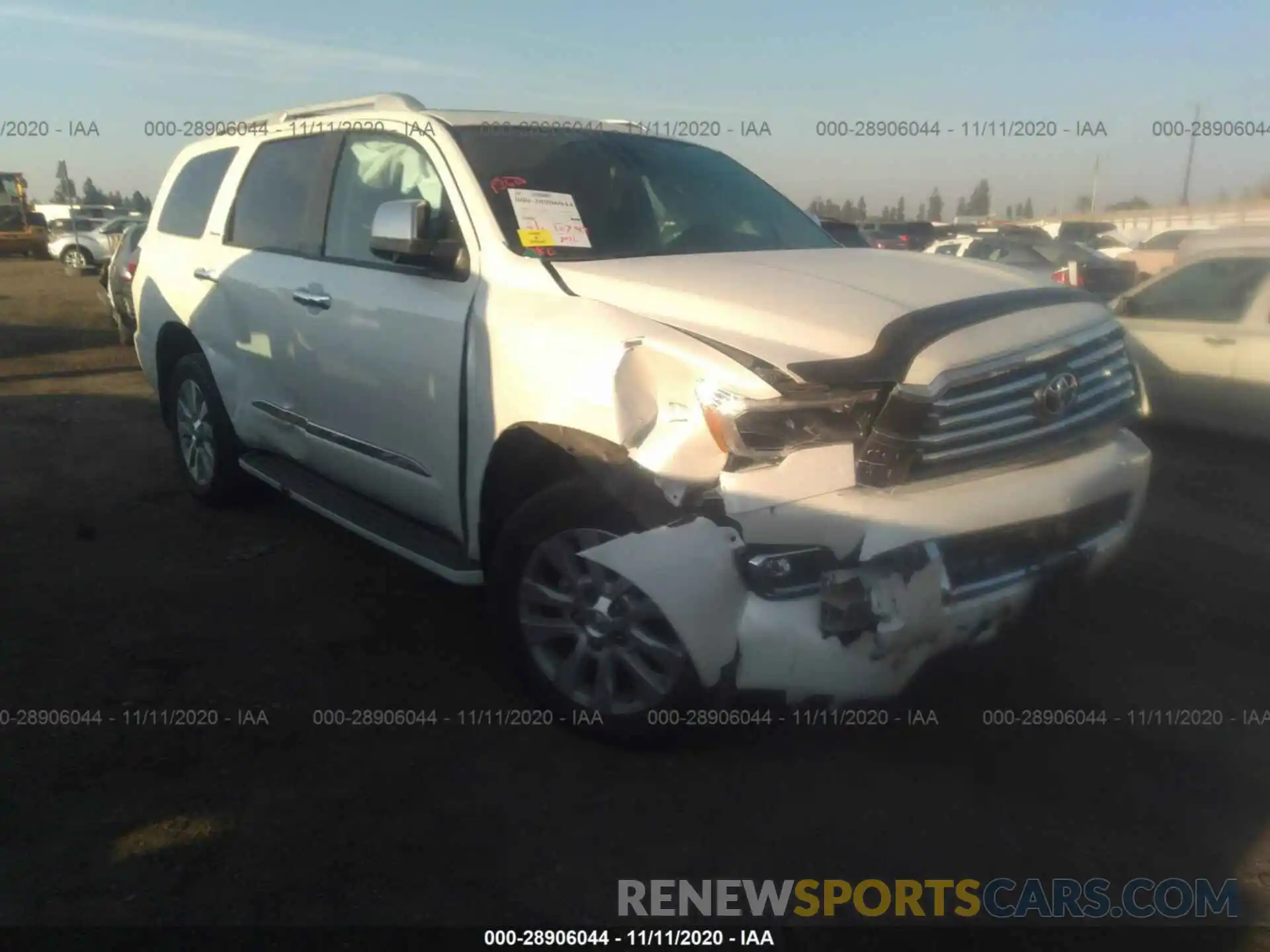 1 Photograph of a damaged car 5TDDY5G16KS165346 TOYOTA SEQUOIA 2019