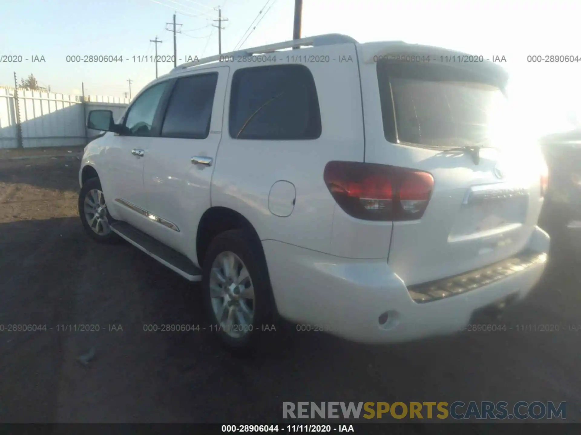 3 Photograph of a damaged car 5TDDY5G16KS165346 TOYOTA SEQUOIA 2019