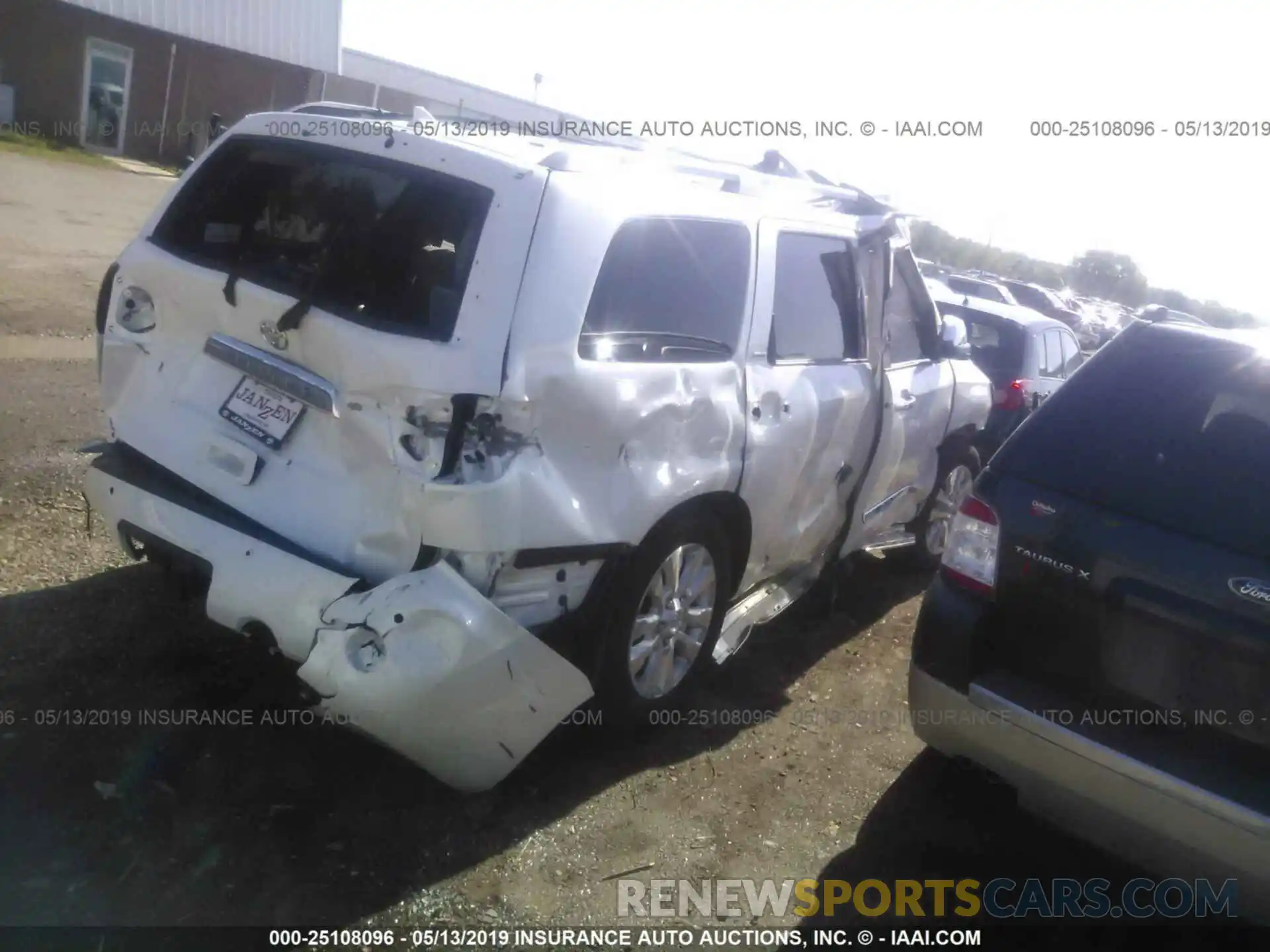 4 Photograph of a damaged car 5TDDY5G19KS171819 TOYOTA SEQUOIA 2019