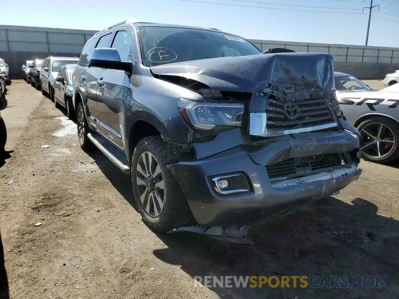 1 Фотография поврежденного автомобиля 5TDJY5G10KS166835 TOYOTA SEQUOIA 2019