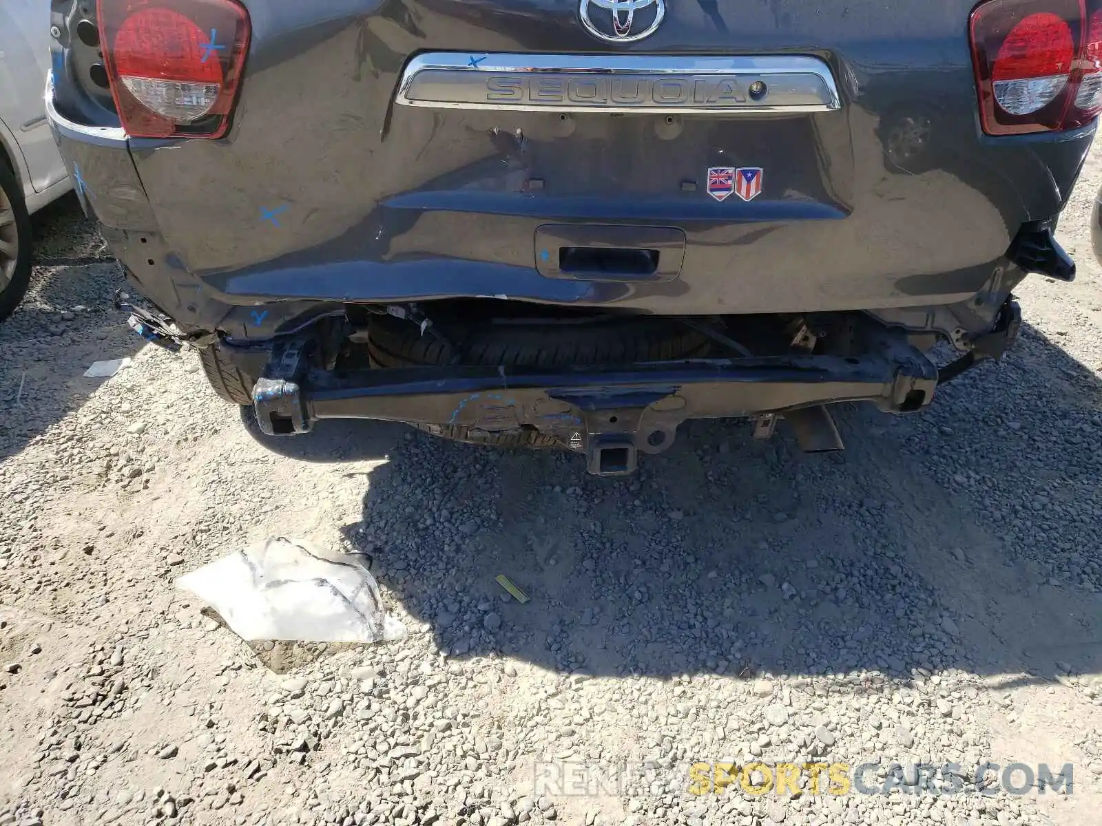 9 Photograph of a damaged car 5TDJY5G11KS167069 TOYOTA SEQUOIA 2019