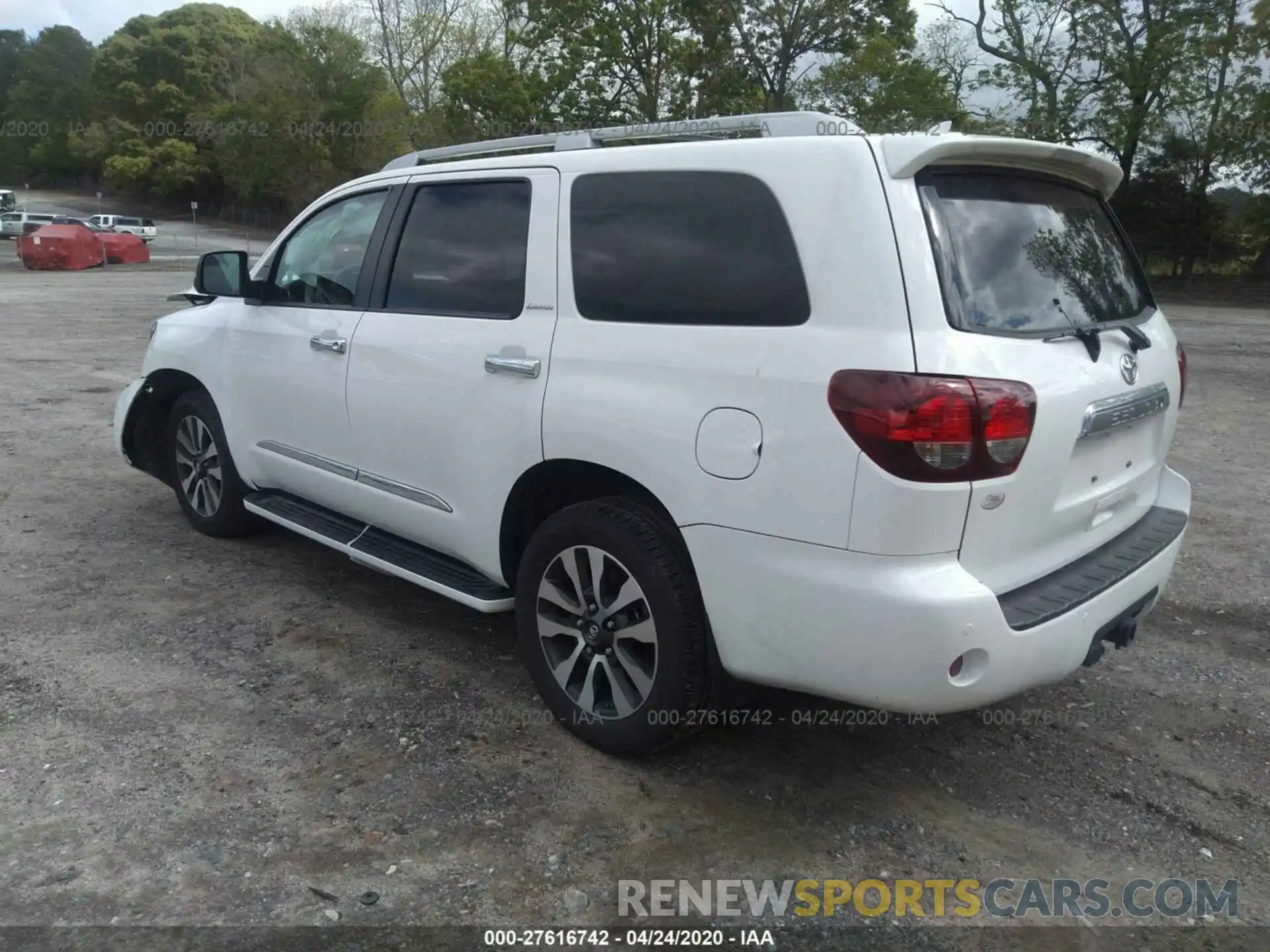 3 Photograph of a damaged car 5TDJY5G12KS171373 TOYOTA SEQUOIA 2019