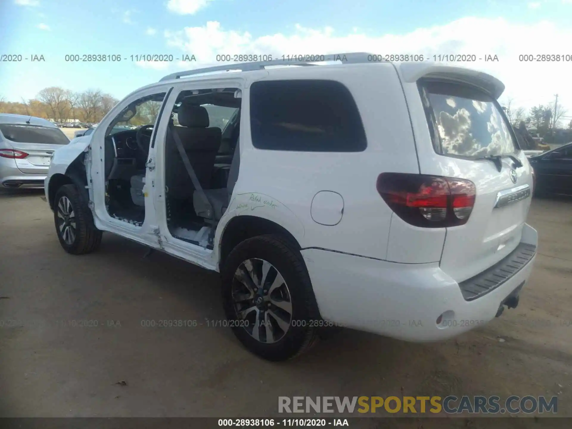 3 Photograph of a damaged car 5TDJY5G13KS173410 TOYOTA SEQUOIA 2019