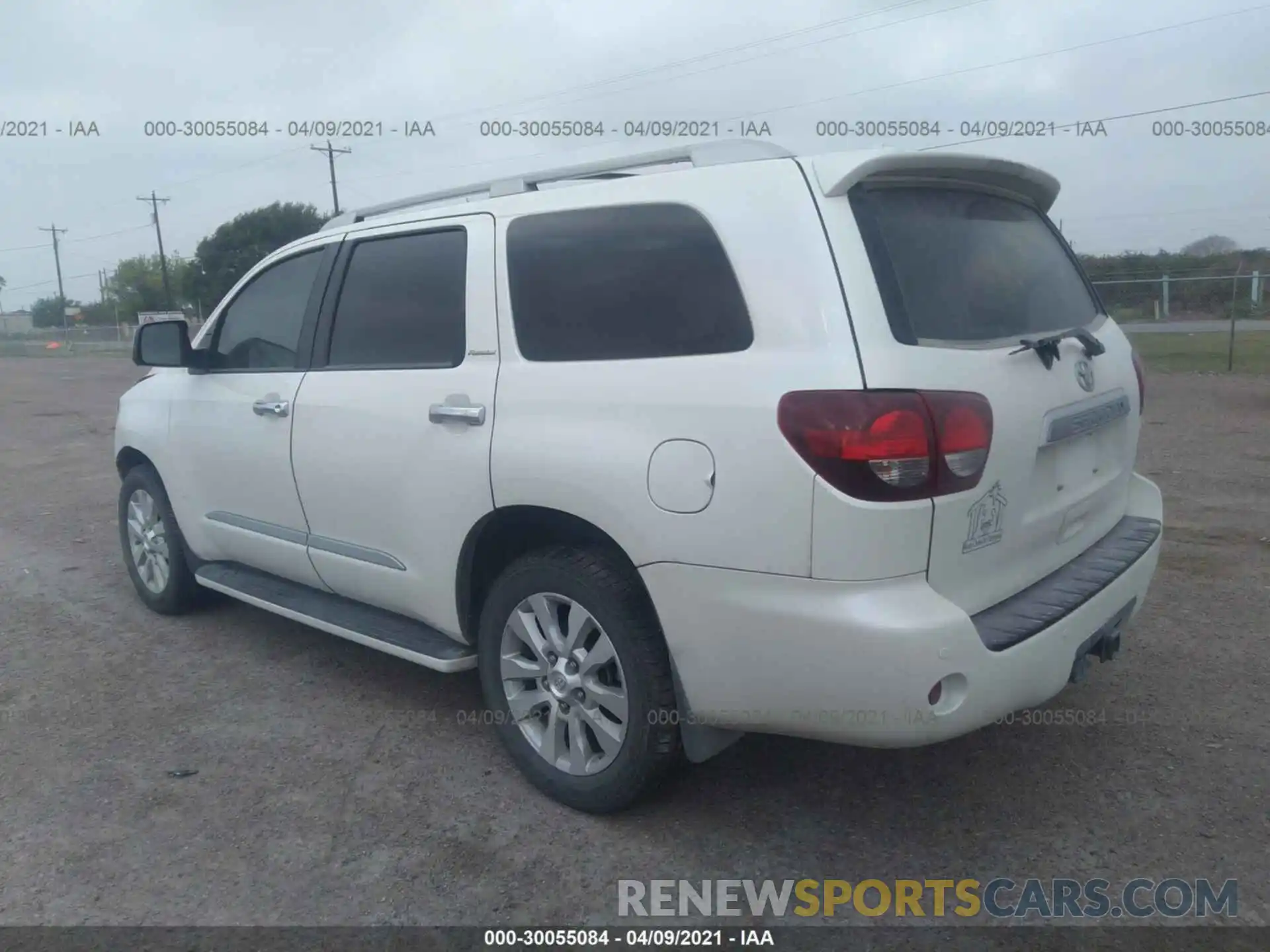 3 Photograph of a damaged car 5TDYY5G17KS073423 TOYOTA SEQUOIA 2019