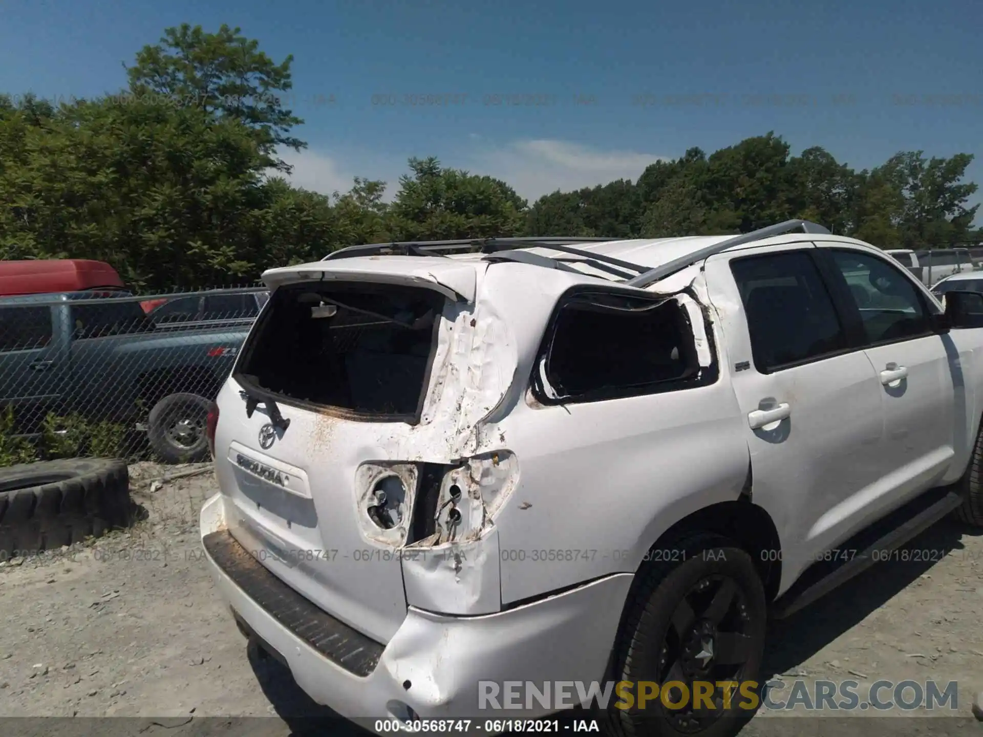 6 Photograph of a damaged car 5TDZY5G18KS072401 TOYOTA SEQUOIA 2019