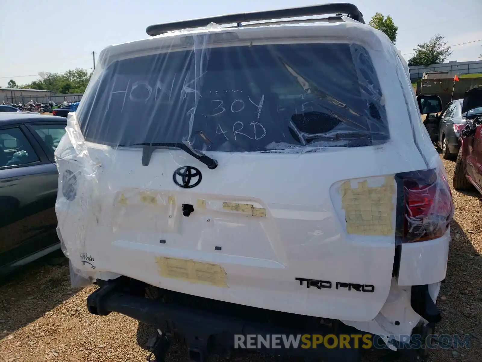 9 Photograph of a damaged car 5TDBY5G10LS180630 TOYOTA SEQUOIA 2020