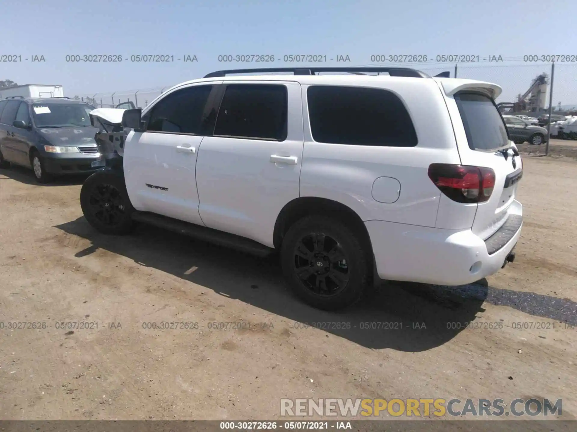 3 Фотография поврежденного автомобиля 5TDBY5G10LS181079 TOYOTA SEQUOIA 2020