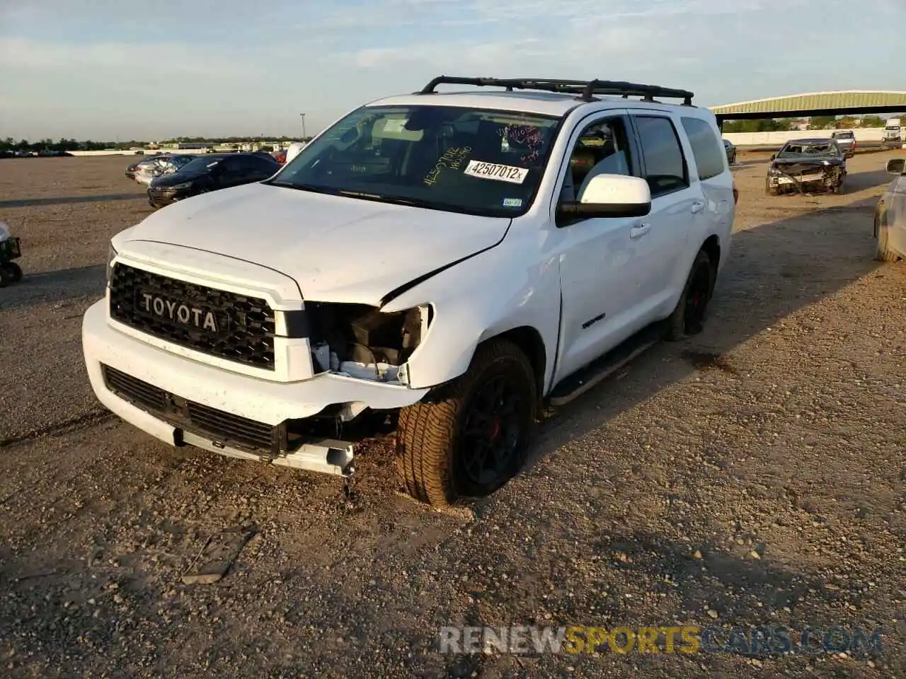 2 Photograph of a damaged car 5TDBY5G12LS180290 TOYOTA SEQUOIA 2020