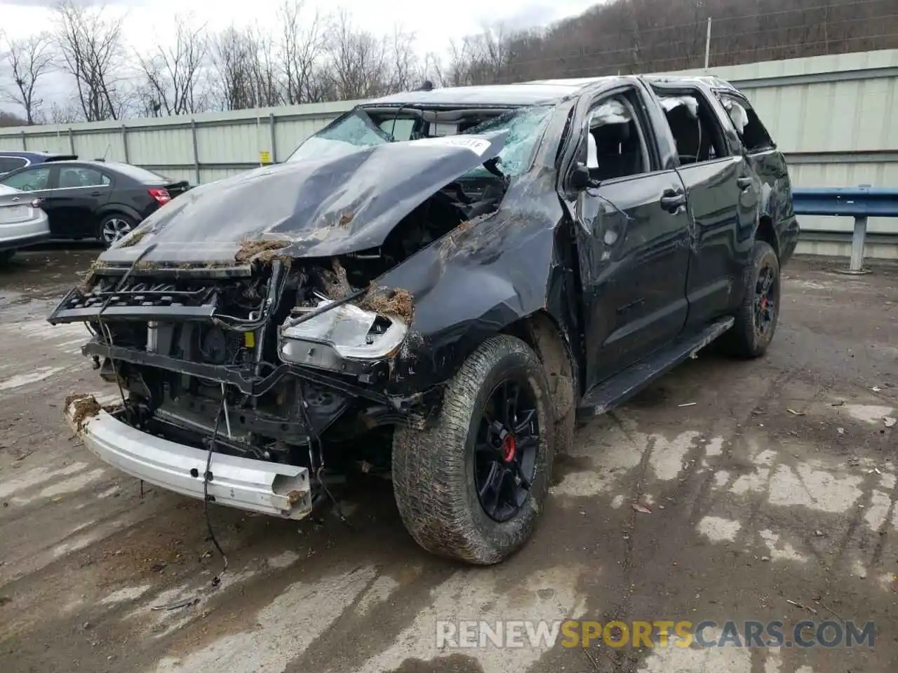 2 Photograph of a damaged car 5TDBY5G13LS176300 TOYOTA SEQUOIA 2020