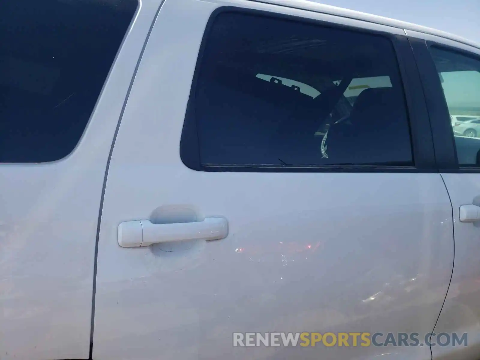 6 Photograph of a damaged car 5TDBY5G19LS179413 TOYOTA SEQUOIA 2020