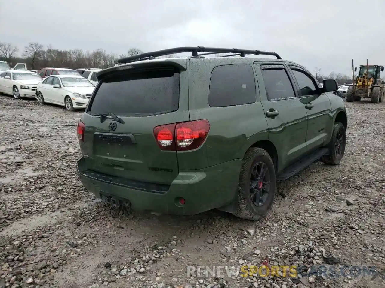 4 Photograph of a damaged car 5TDBY5G19LS181131 TOYOTA SEQUOIA 2020