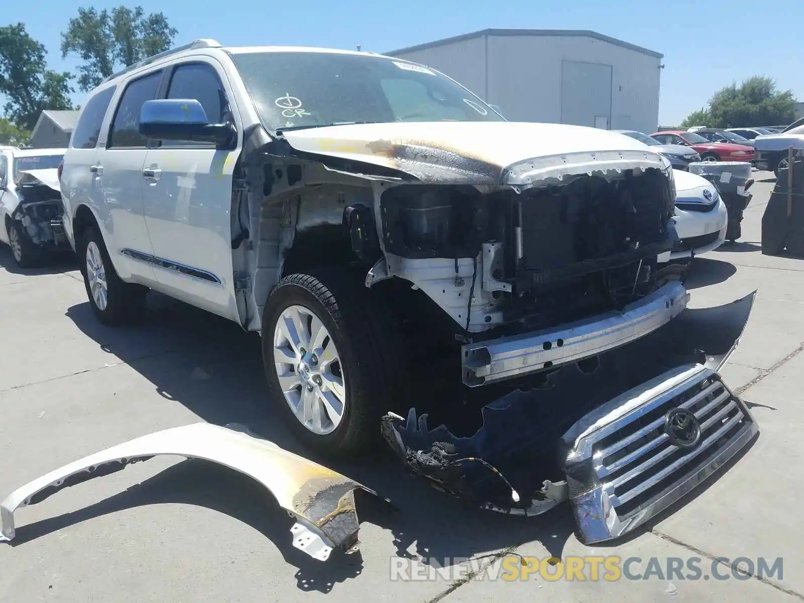 1 Photograph of a damaged car 5TDDY5G13LS181232 TOYOTA SEQUOIA 2020