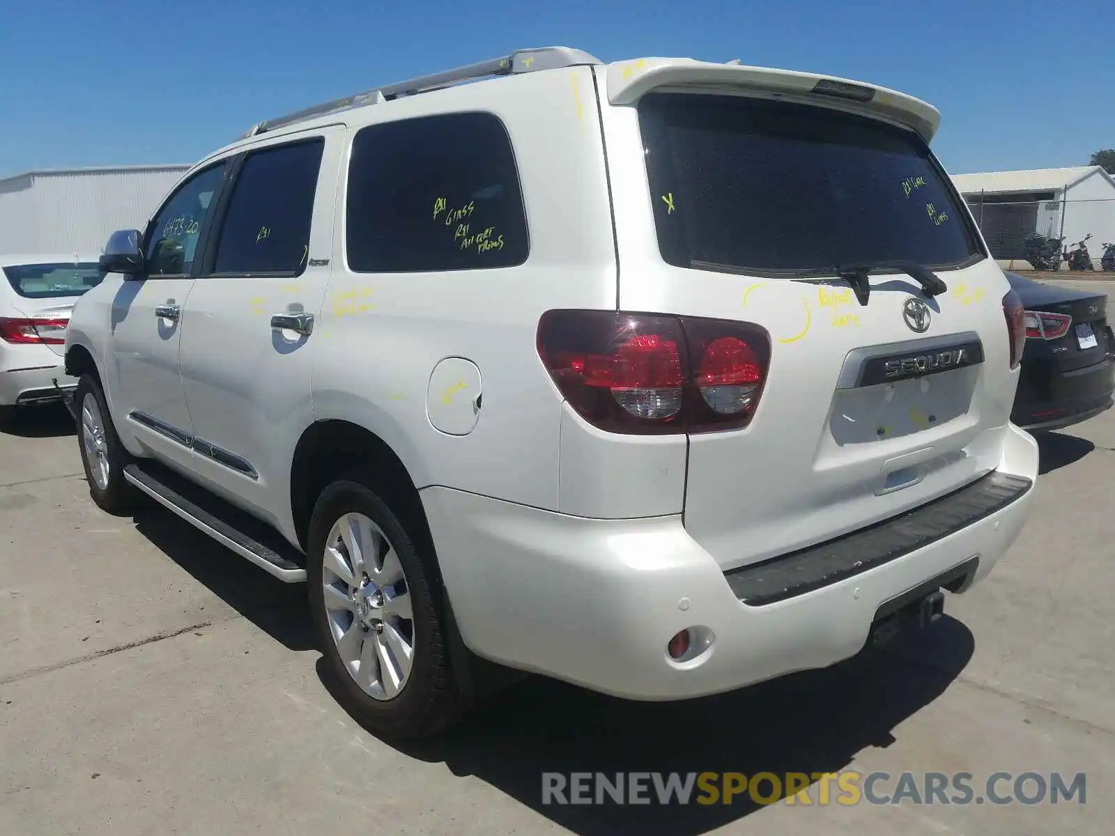 3 Photograph of a damaged car 5TDDY5G13LS181232 TOYOTA SEQUOIA 2020