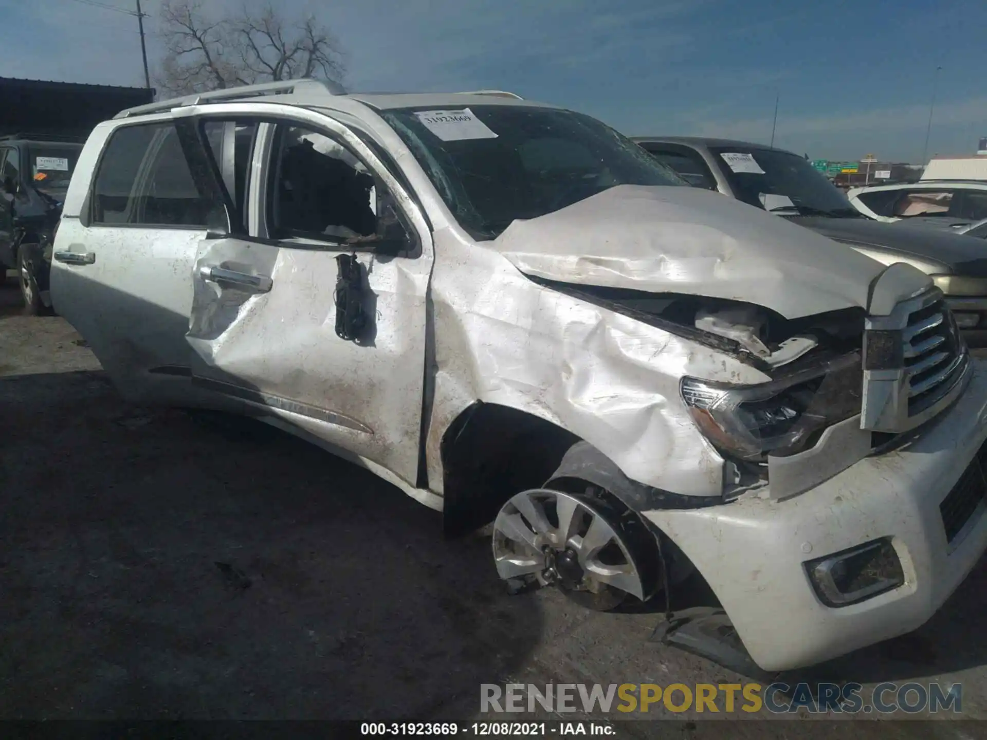 6 Photograph of a damaged car 5TDDY5G15LS175321 TOYOTA SEQUOIA 2020