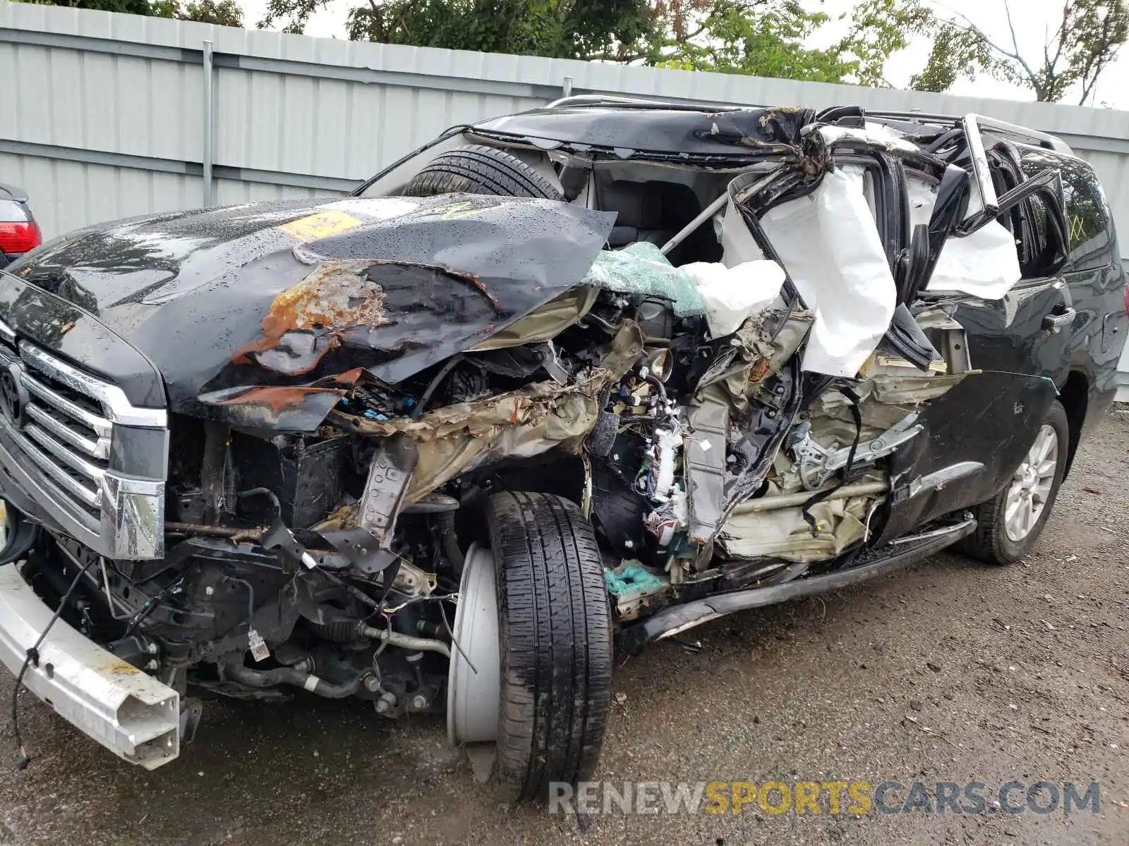 9 Photograph of a damaged car 5TDDY5G16LS176588 TOYOTA SEQUOIA 2020