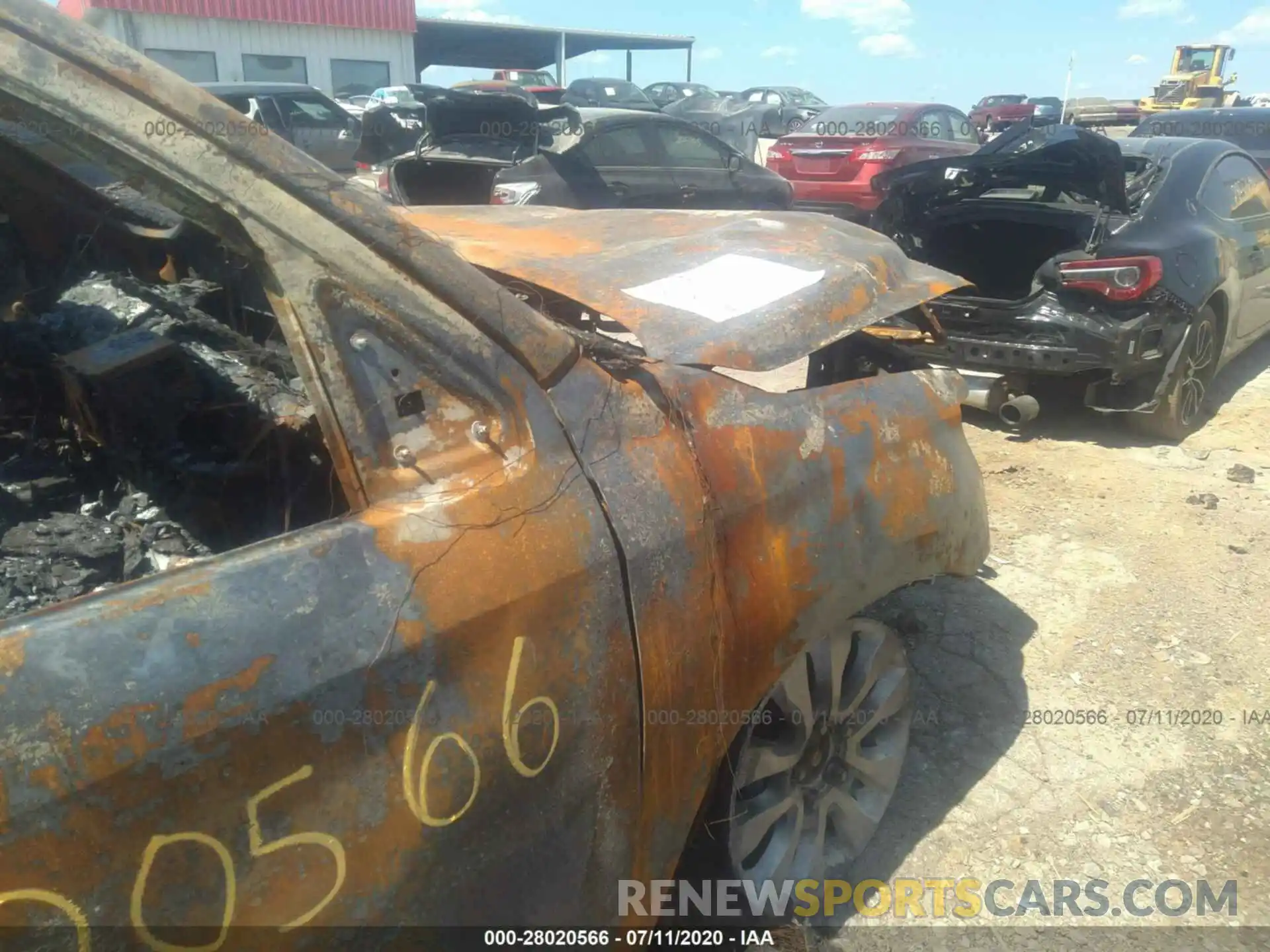 6 Photograph of a damaged car 5TDJY5G16LS175489 TOYOTA SEQUOIA 2020