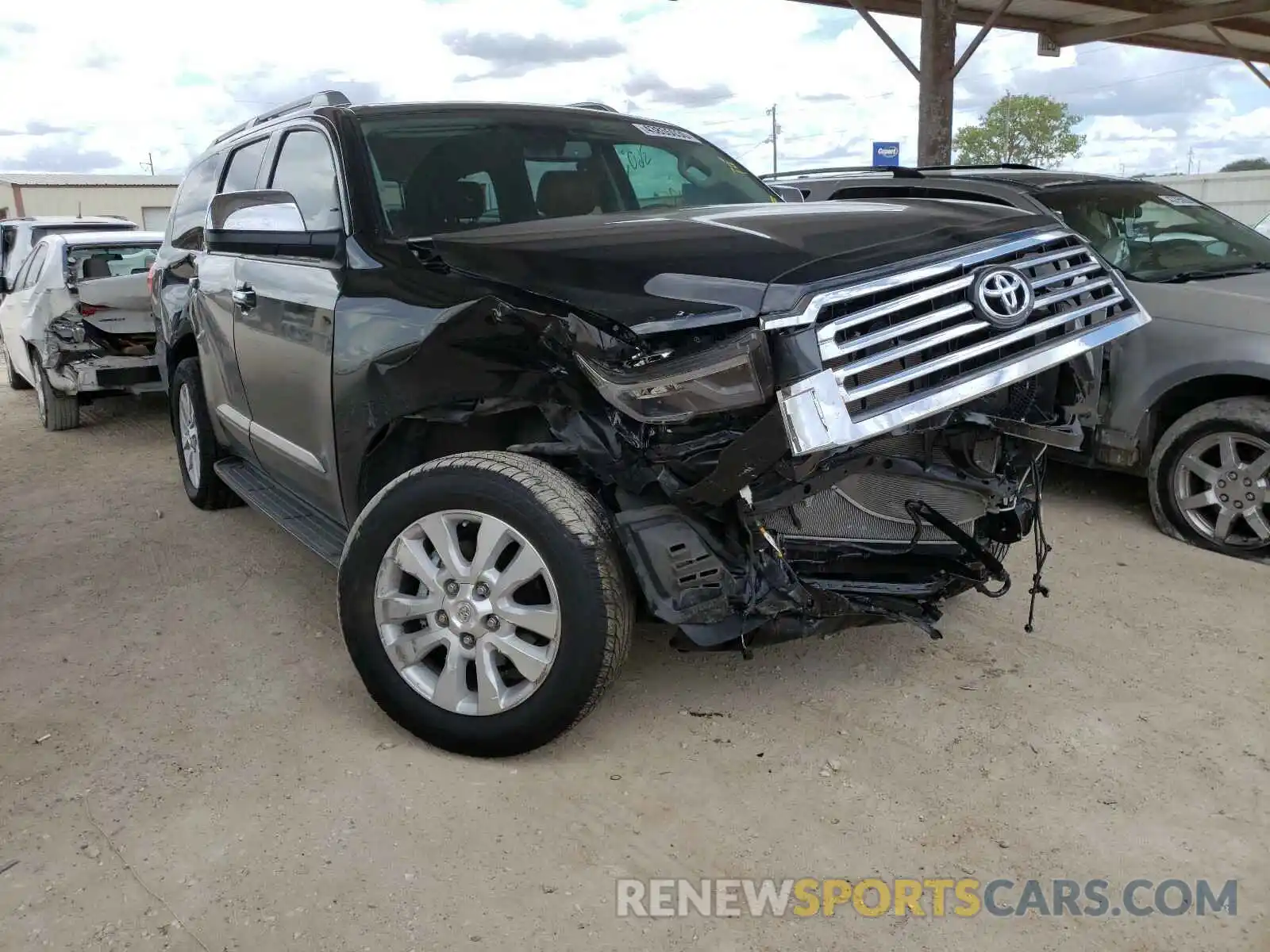 1 Photograph of a damaged car 5TDYY5G10LS074396 TOYOTA SEQUOIA 2020