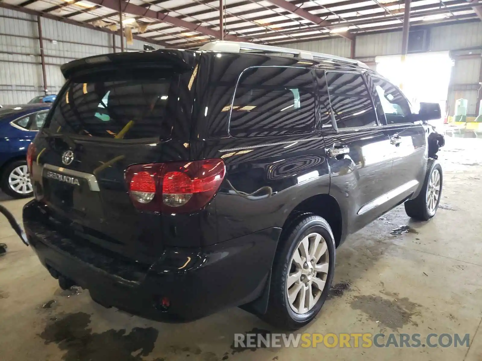 4 Photograph of a damaged car 5TDYY5G17LS074721 TOYOTA SEQUOIA 2020