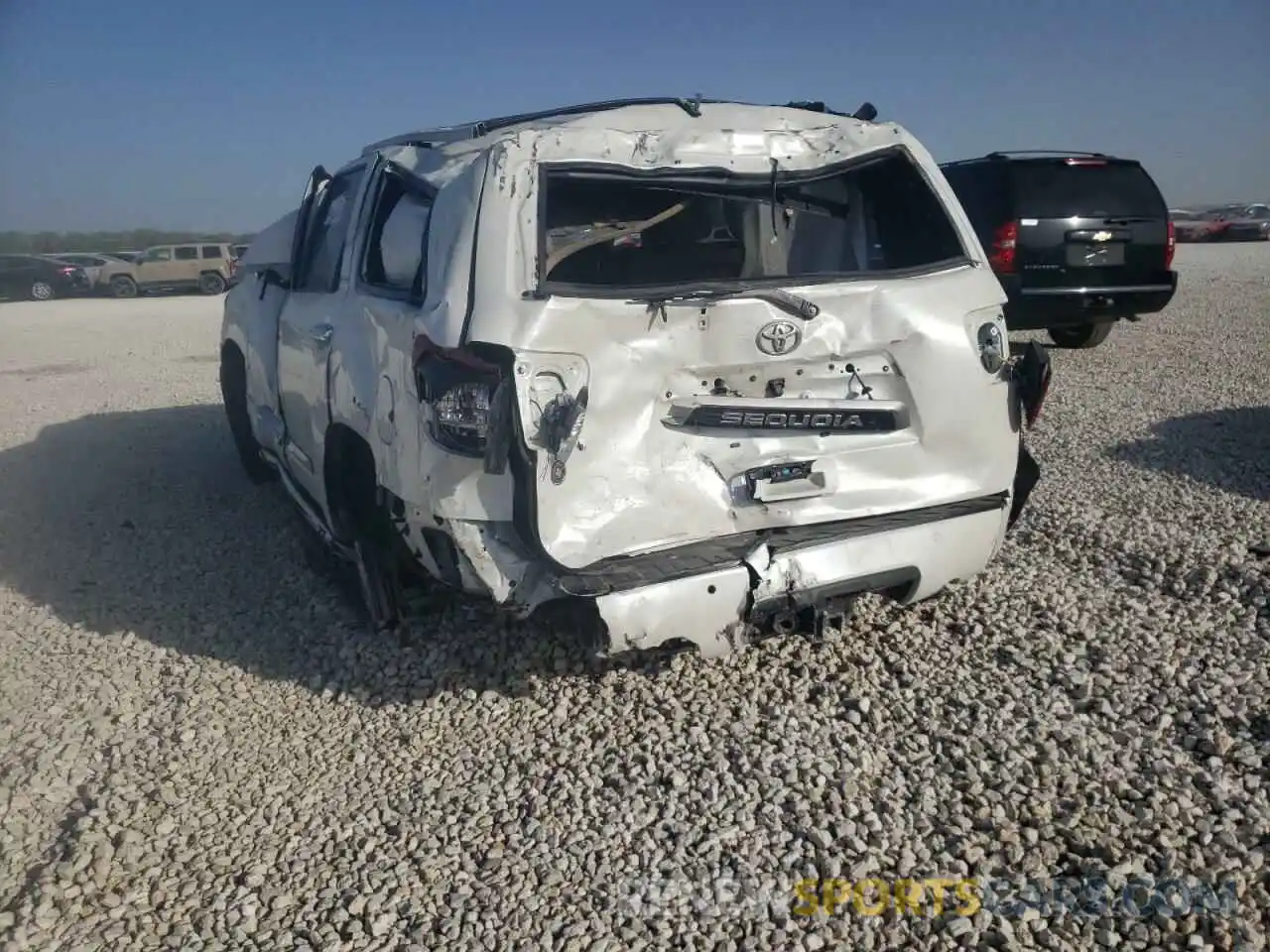 10 Photograph of a damaged car 5TDYY5G1XLS075300 TOYOTA SEQUOIA 2020