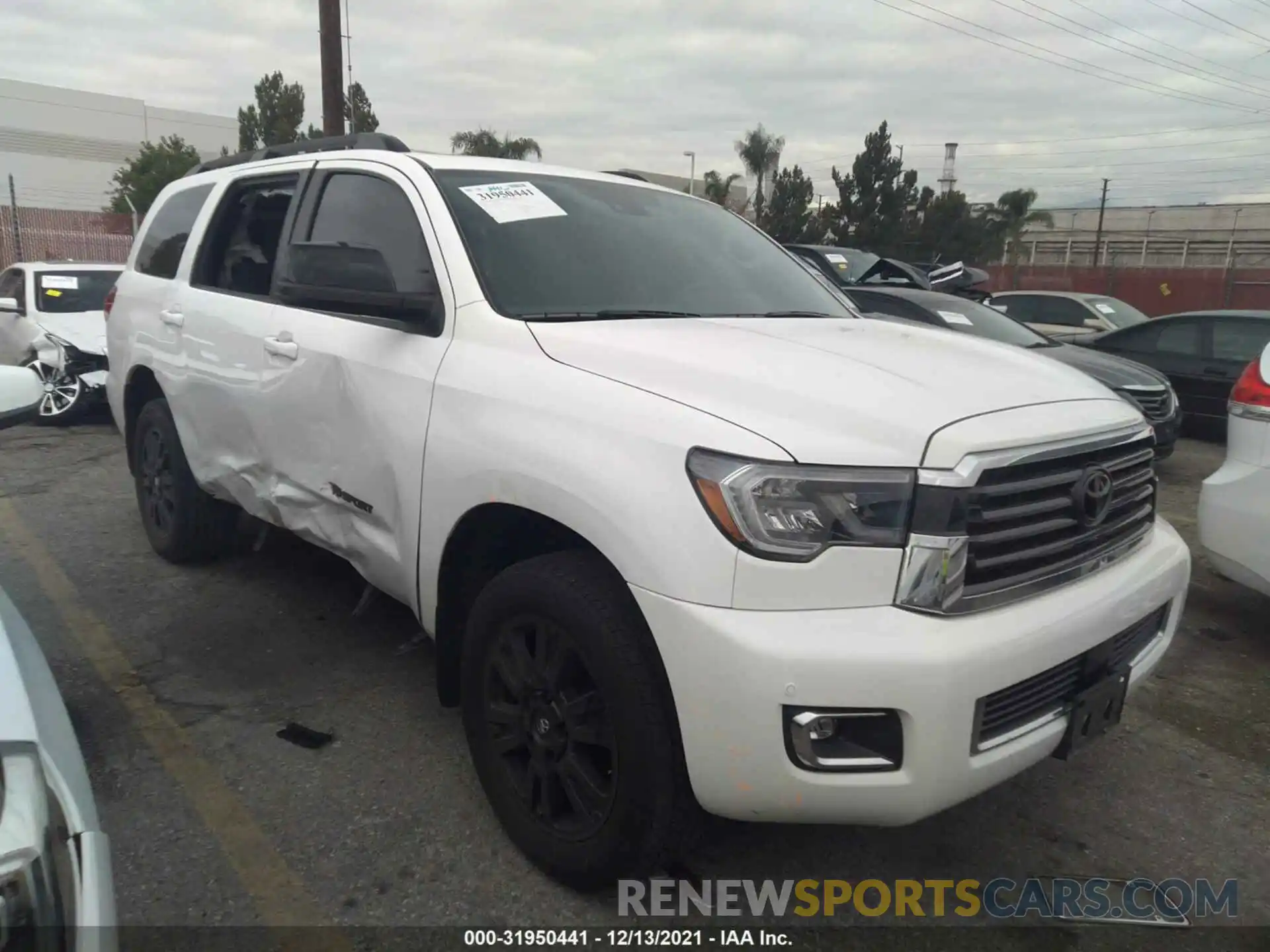 1 Photograph of a damaged car 5TDZY5G10LS074550 TOYOTA SEQUOIA 2020