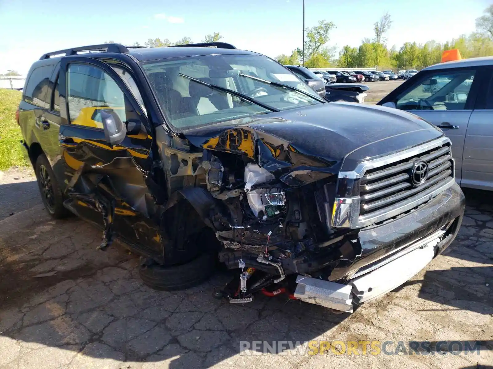 1 Photograph of a damaged car 5TDCY5B19MS182566 TOYOTA SEQUOIA 2021