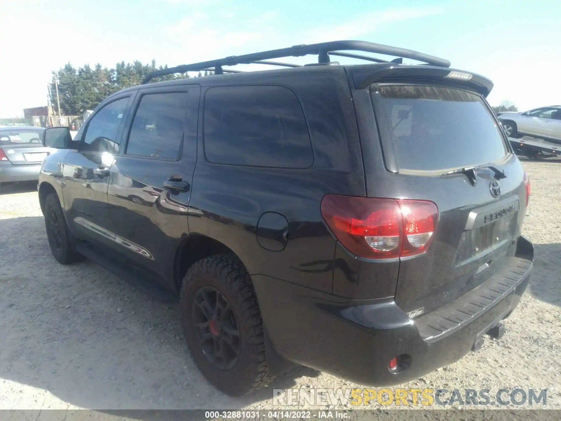 3 Photograph of a damaged car 5TDEY5B13MS184533 TOYOTA SEQUOIA 2021