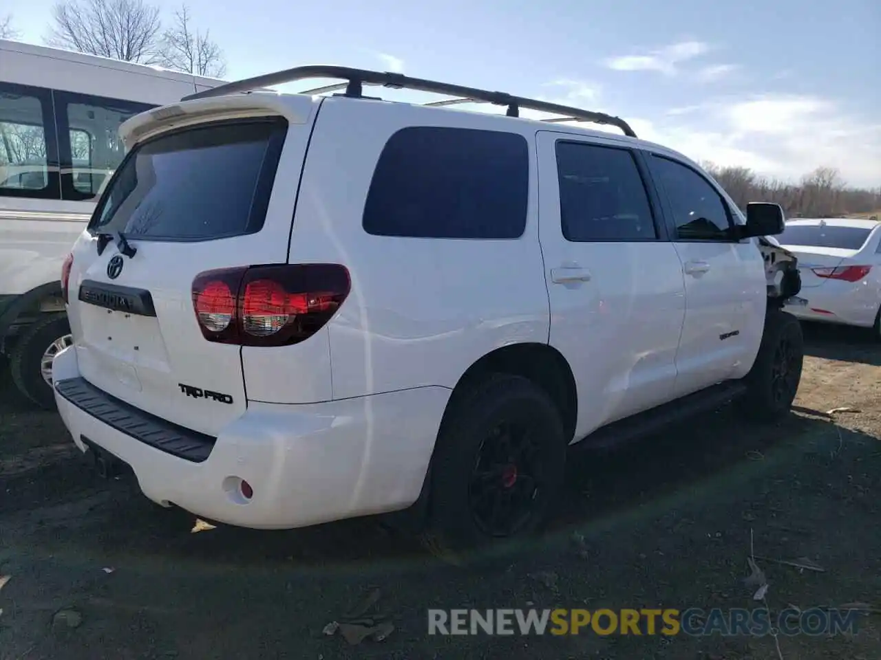 3 Photograph of a damaged car 5TDEY5B16MS186745 TOYOTA SEQUOIA 2021