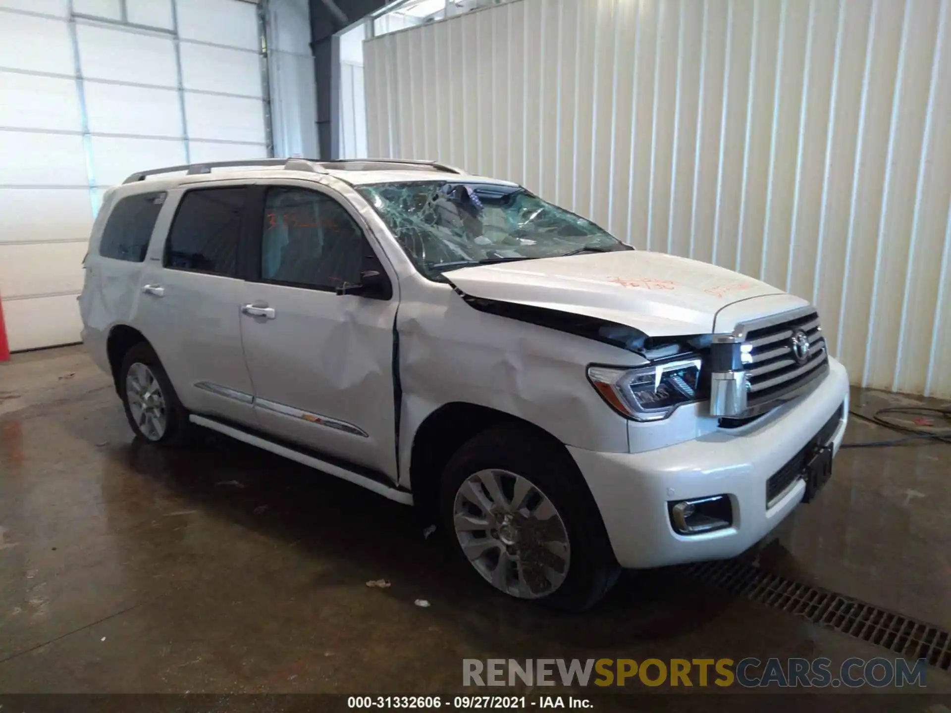 1 Photograph of a damaged car 5TDGY5B17MS184978 TOYOTA SEQUOIA 2021