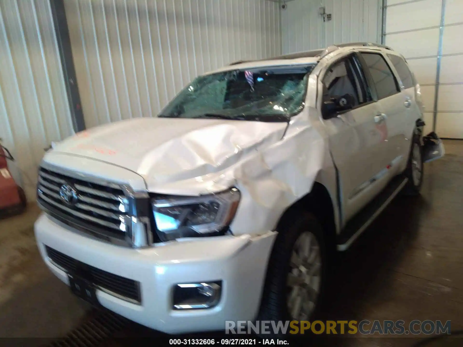 6 Photograph of a damaged car 5TDGY5B17MS184978 TOYOTA SEQUOIA 2021