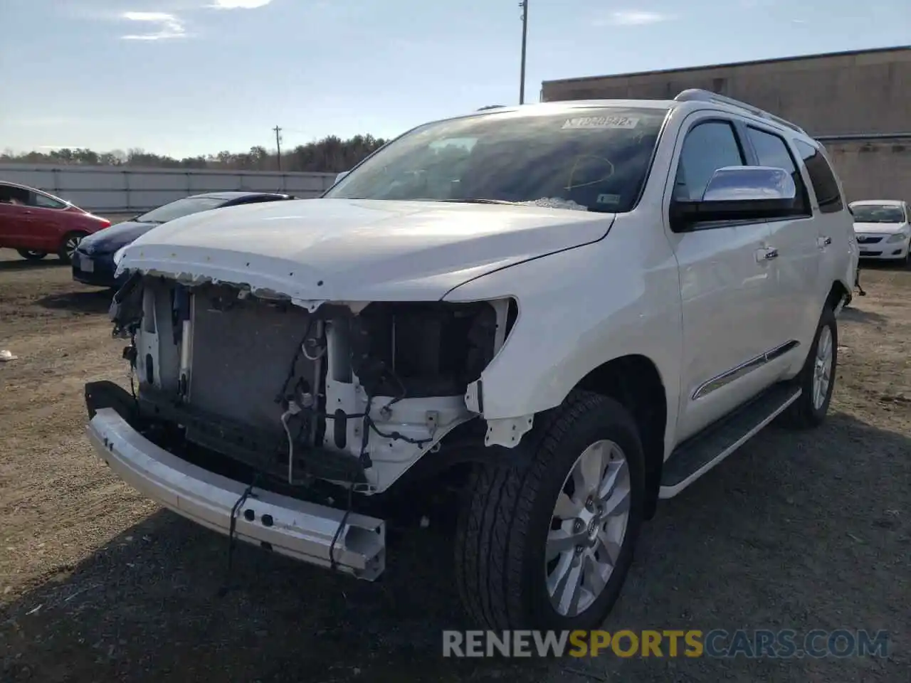 2 Photograph of a damaged car 5TDGY5B19MS182827 TOYOTA SEQUOIA 2021