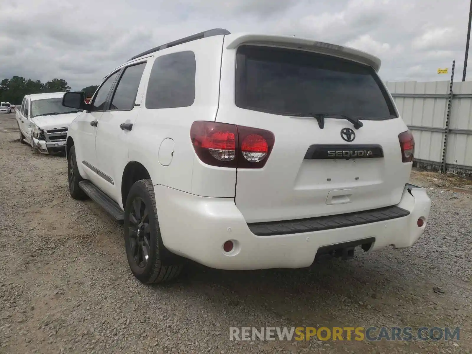 3 Photograph of a damaged car 5TDHY5B1XMS183862 TOYOTA SEQUOIA 2021