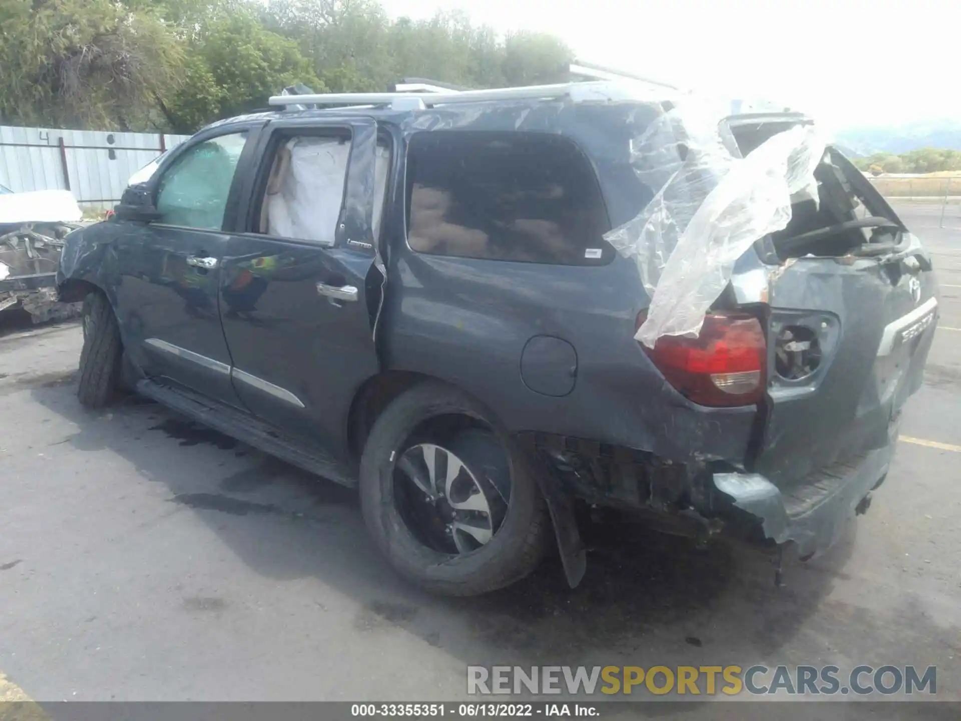 3 Photograph of a damaged car 5TDFY5B11NS189803 TOYOTA SEQUOIA 2022