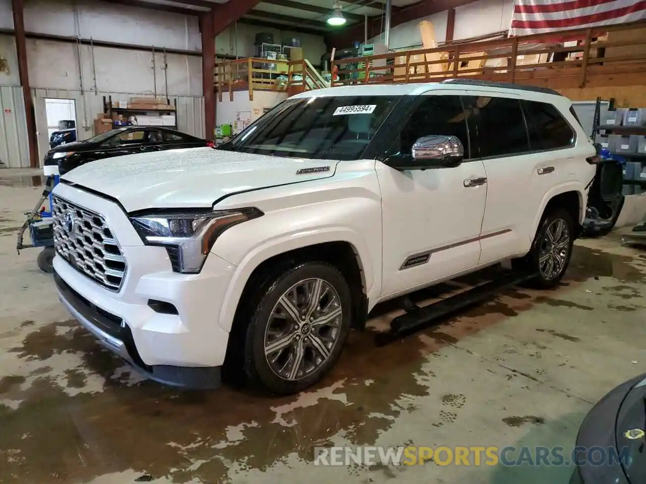 1 Photograph of a damaged car 7SVAAABA1PX013599 TOYOTA SEQUOIA 2023