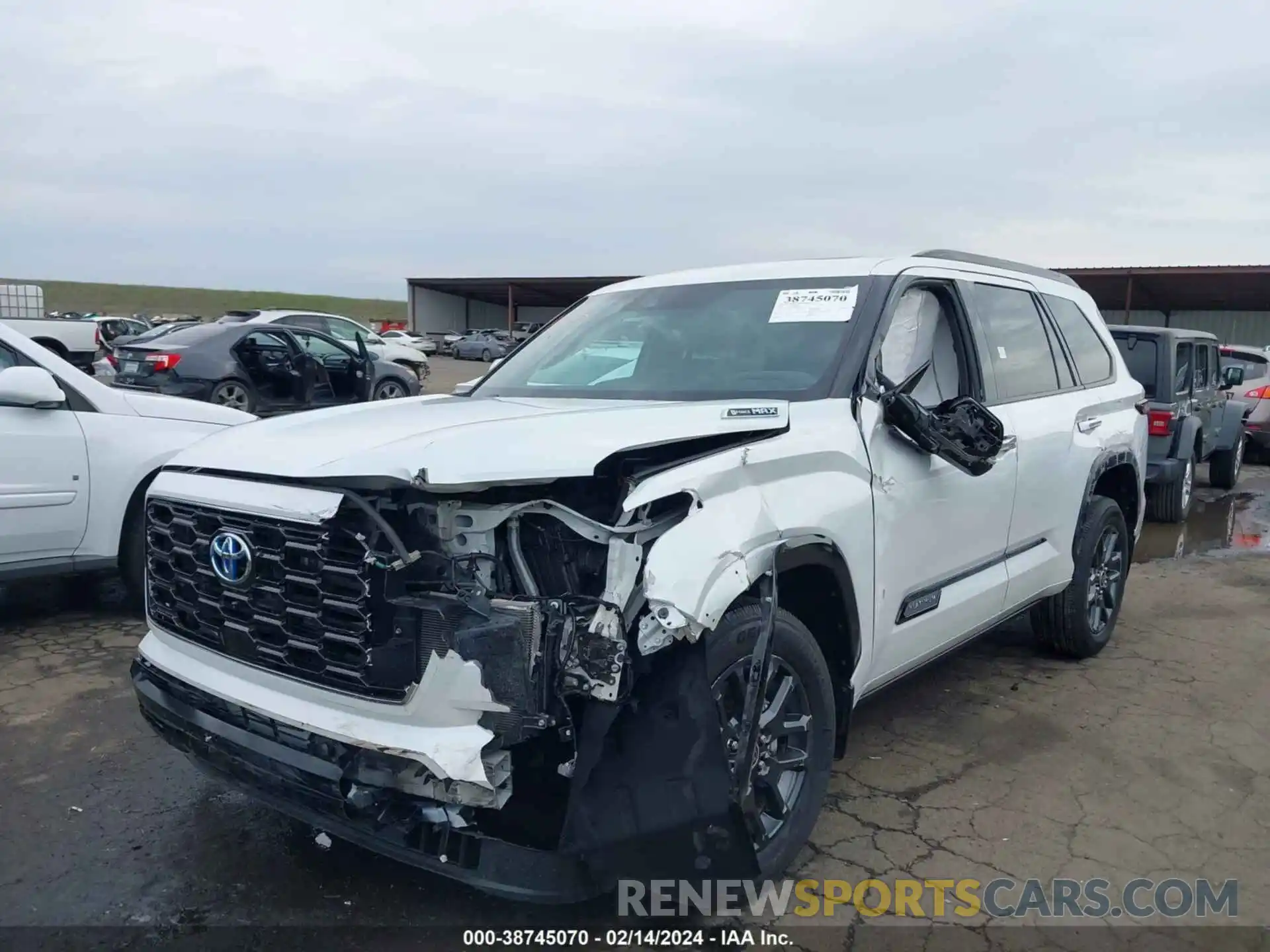 6 Photograph of a damaged car 7SVAAABA3PX006783 TOYOTA SEQUOIA 2023