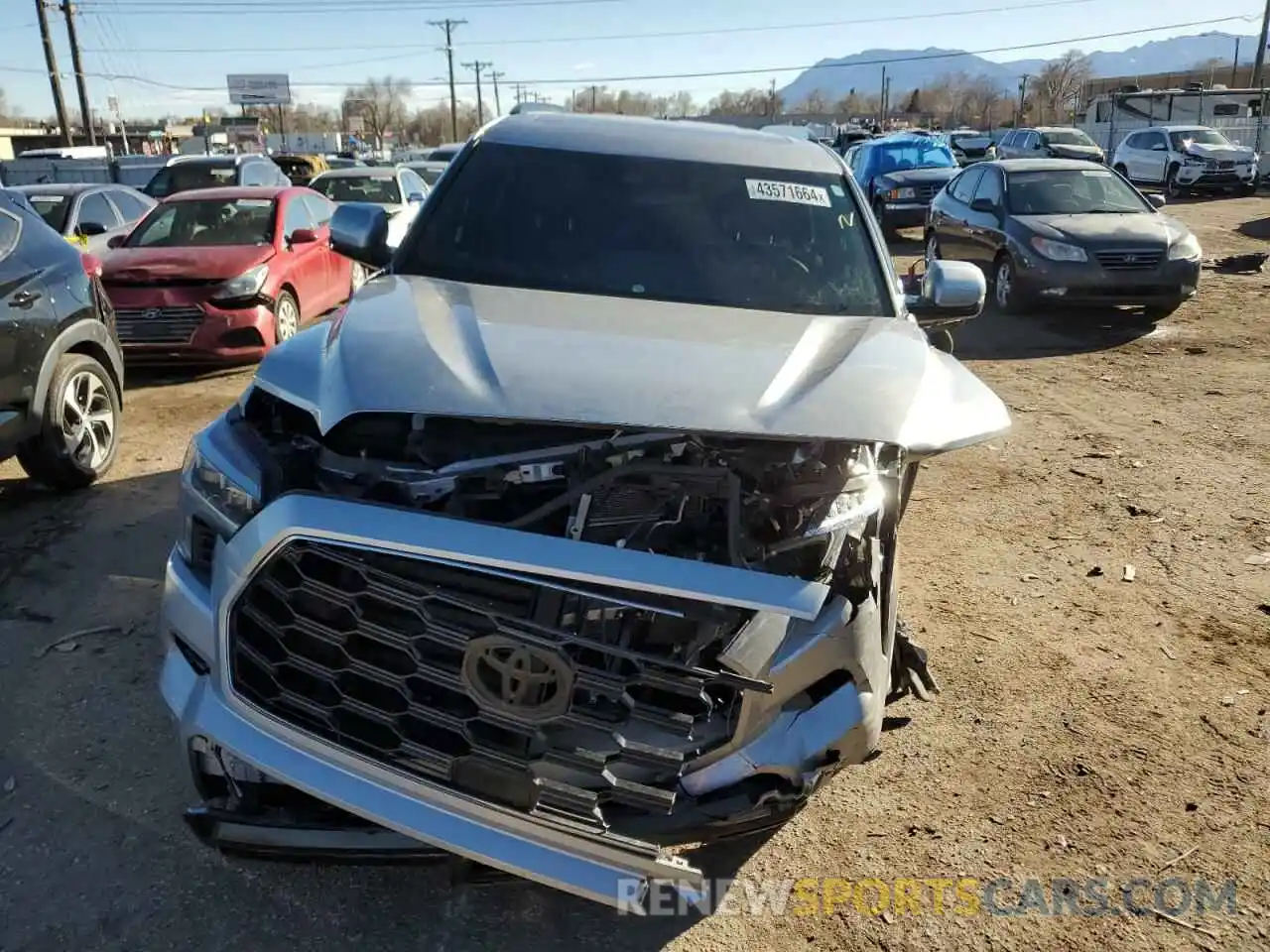 5 Photograph of a damaged car 7SVAAABA5PX011371 TOYOTA SEQUOIA 2023