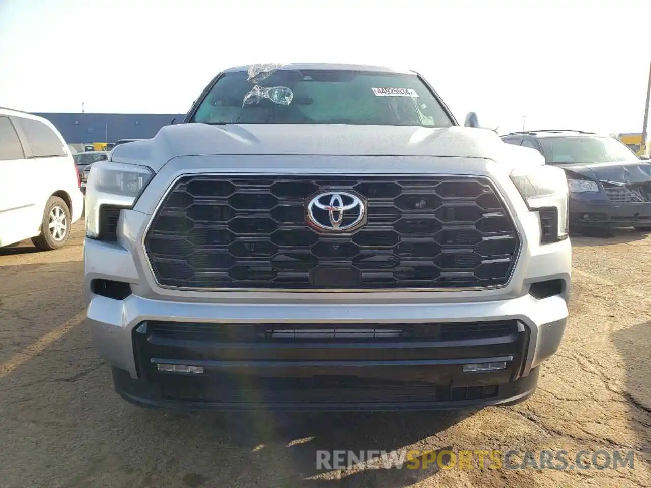 5 Photograph of a damaged car 7SVAAABA6PX015039 TOYOTA SEQUOIA 2023