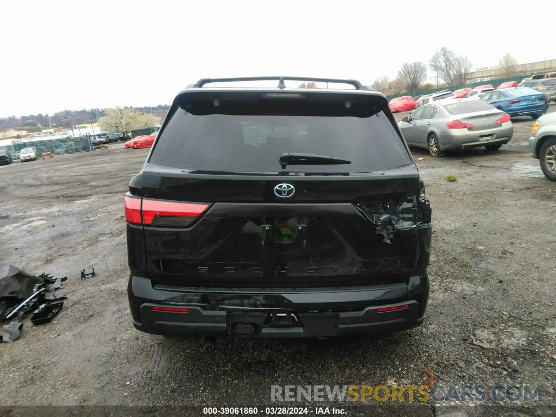 16 Photograph of a damaged car 7SVAAABA0RX028128 TOYOTA SEQUOIA 2024