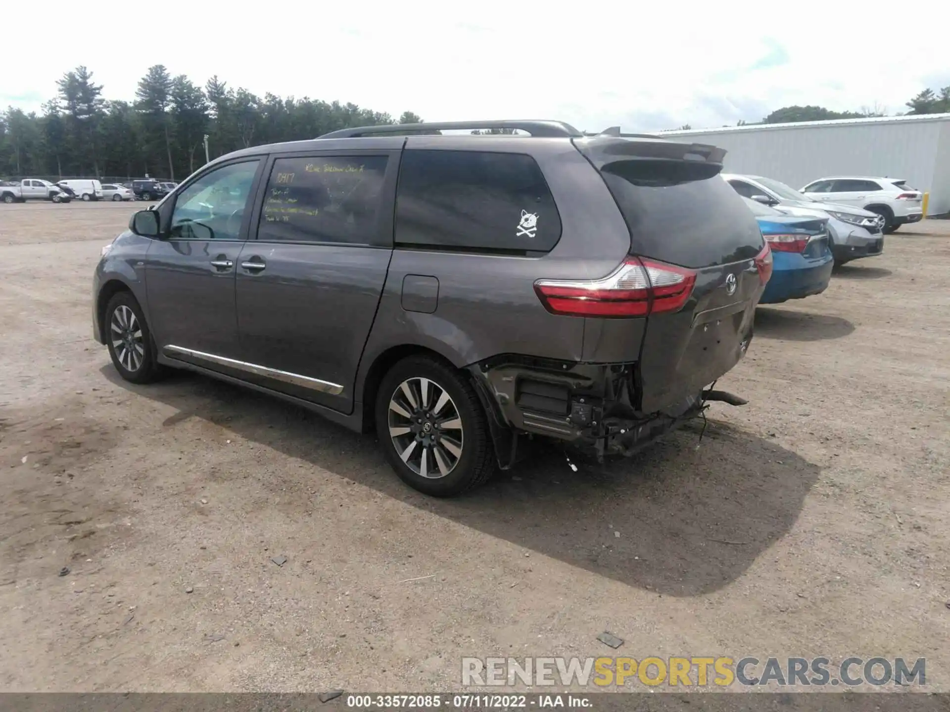 3 Фотография поврежденного автомобиля 5TDDZ3DC0KS222664 TOYOTA SIENNA 2019