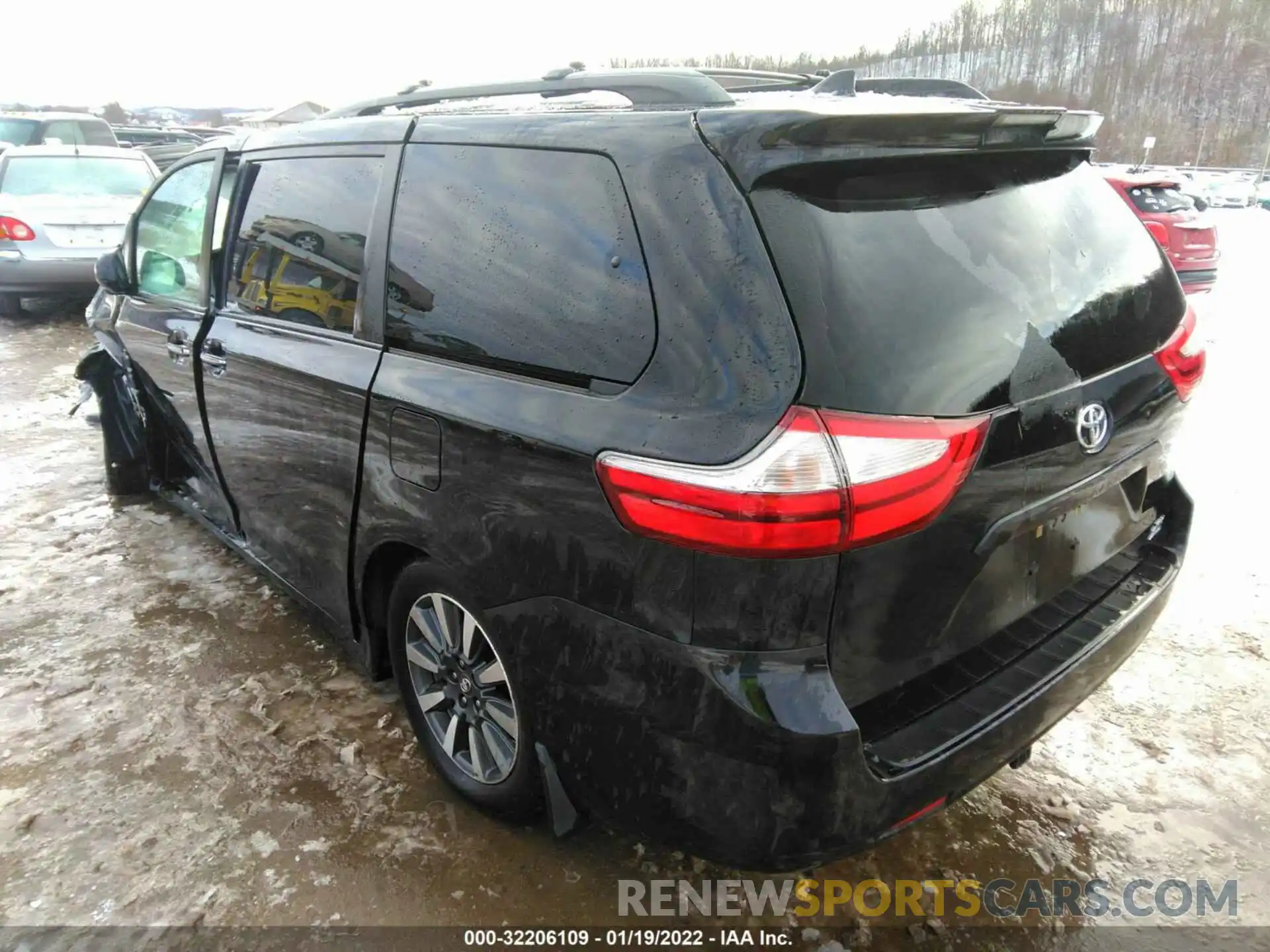 3 Фотография поврежденного автомобиля 5TDDZ3DC1KS210278 TOYOTA SIENNA 2019