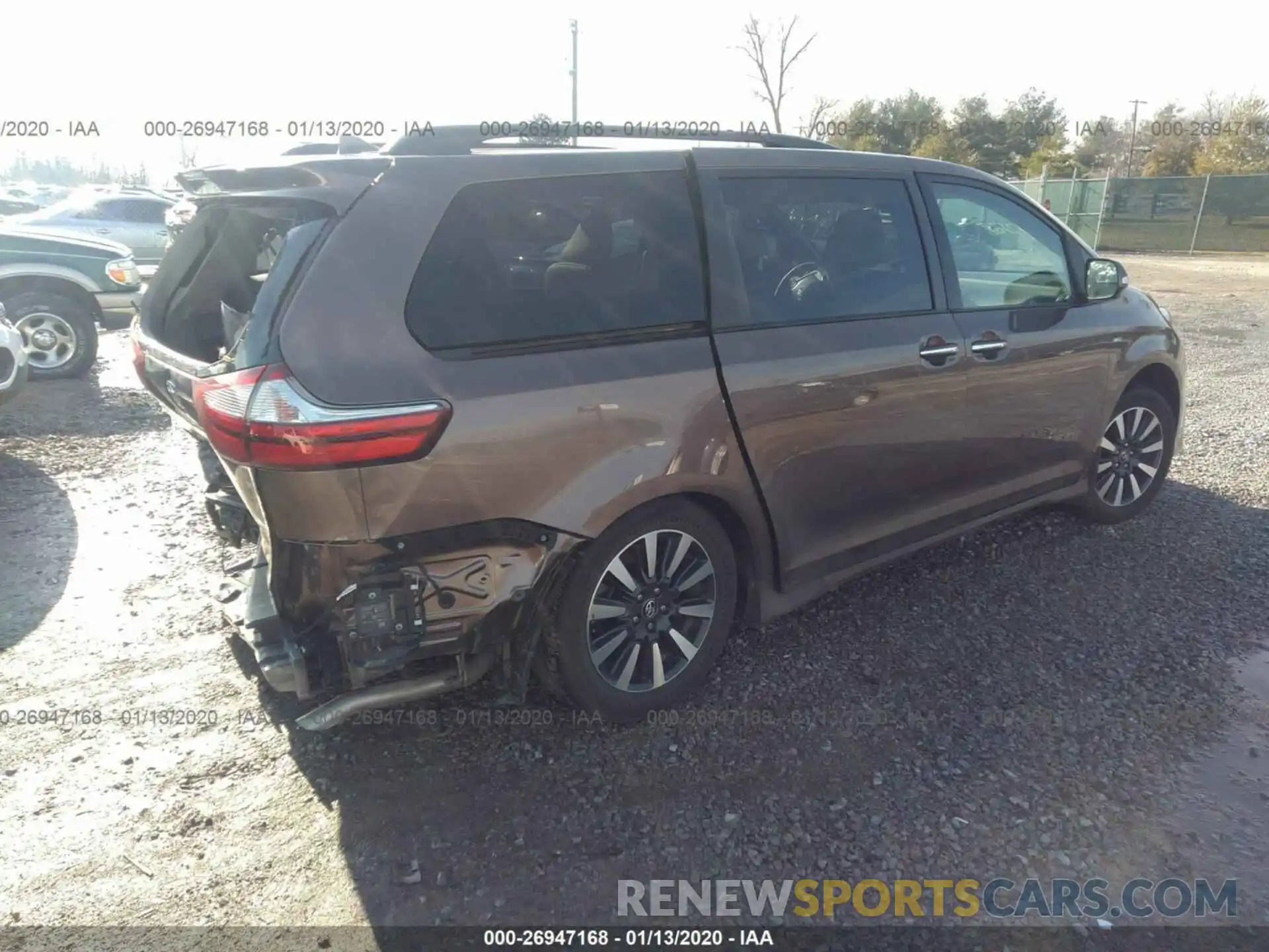 4 Фотография поврежденного автомобиля 5TDDZ3DC1KS210779 TOYOTA SIENNA 2019