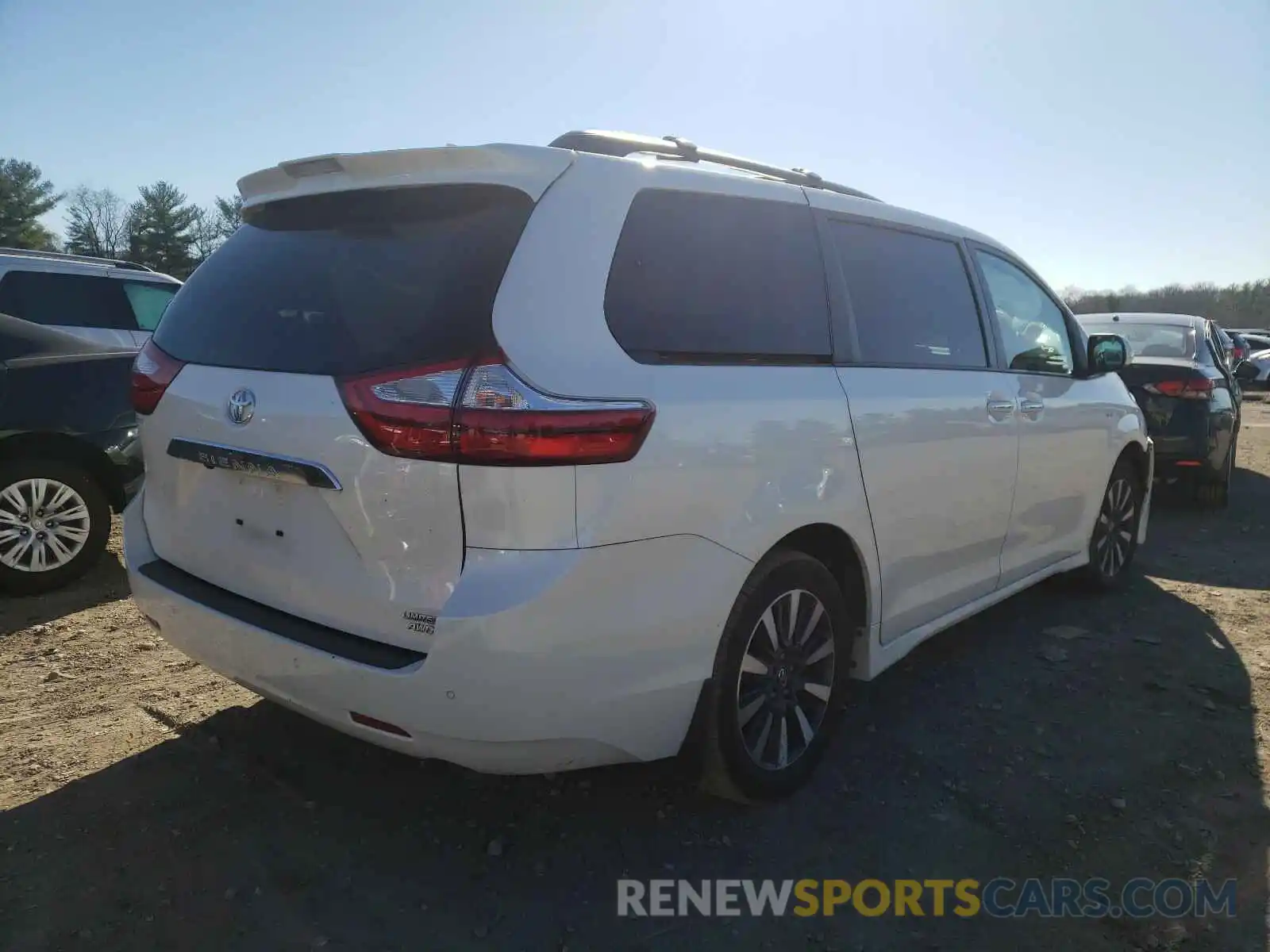 4 Фотография поврежденного автомобиля 5TDDZ3DC1KS218252 TOYOTA SIENNA 2019