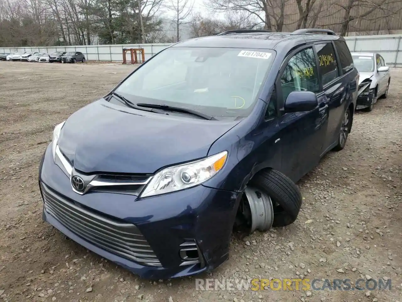 9 Фотография поврежденного автомобиля 5TDDZ3DC1KS218719 TOYOTA SIENNA 2019