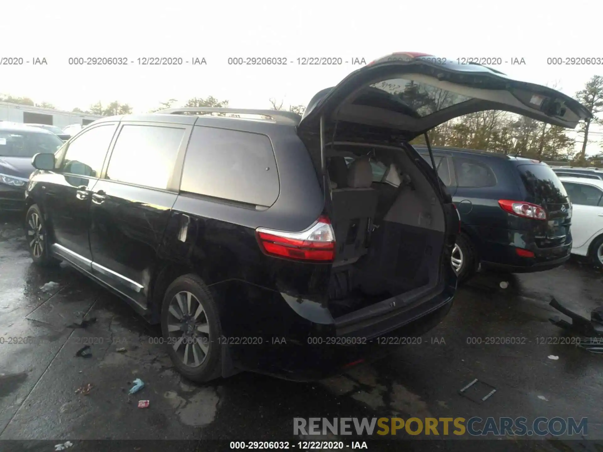 3 Фотография поврежденного автомобиля 5TDDZ3DC1KS219031 TOYOTA SIENNA 2019