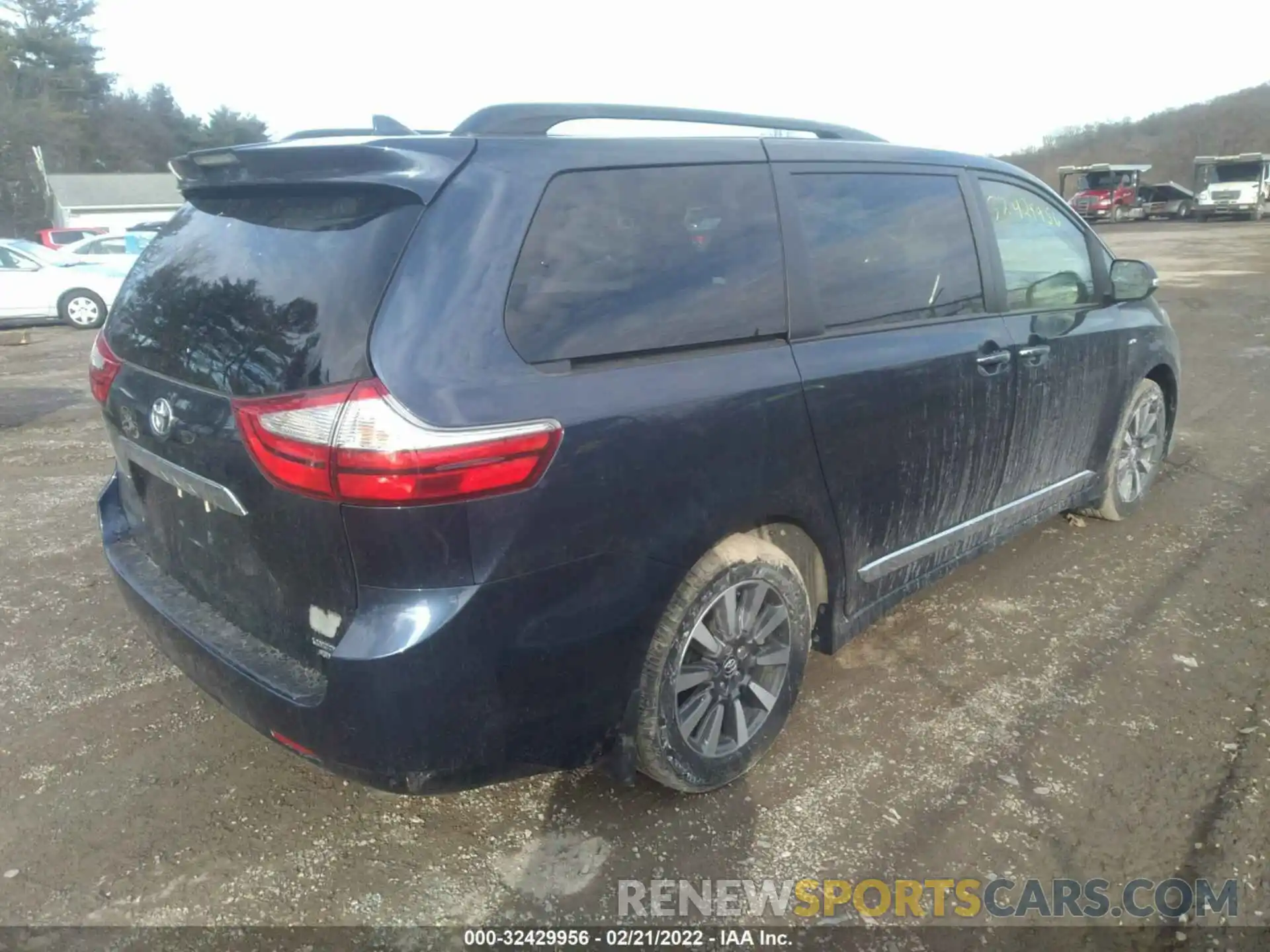 4 Фотография поврежденного автомобиля 5TDDZ3DC1KS227162 TOYOTA SIENNA 2019